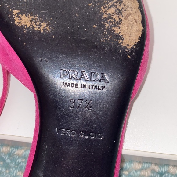 Prada Suede Fuchsia Kitten Heels - Picture 9 of 11
